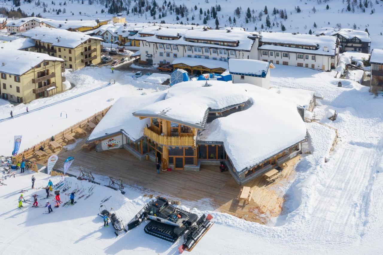 Sporting Hotel Passo del Tonale Eksteriør billede